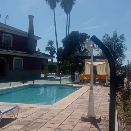 Holiday home Hacienda El Chorlo Encinarejo De Cordoba